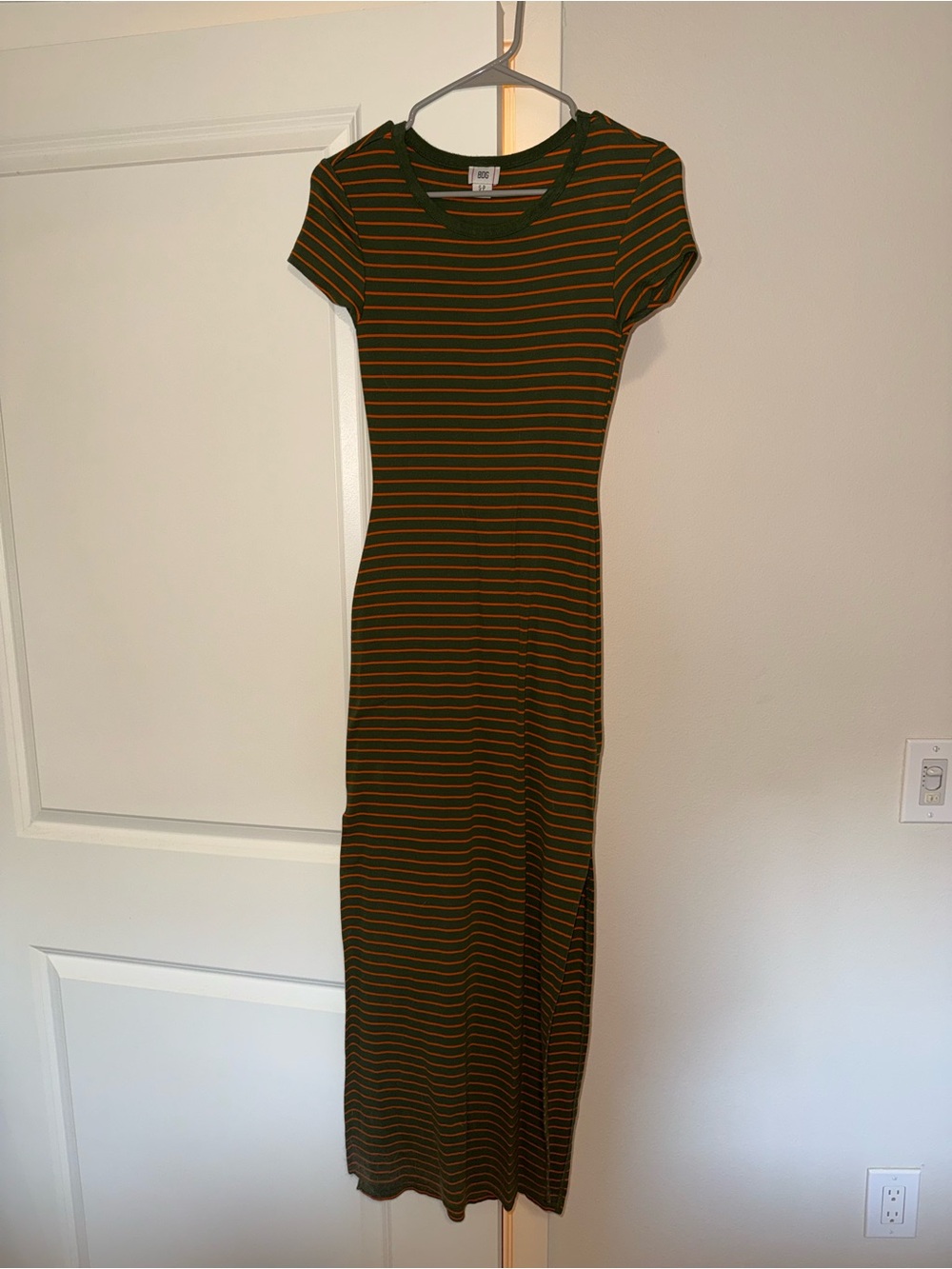 Striped Short-Sleeve Maxi Dress in Olive and Mustard - Unbranded